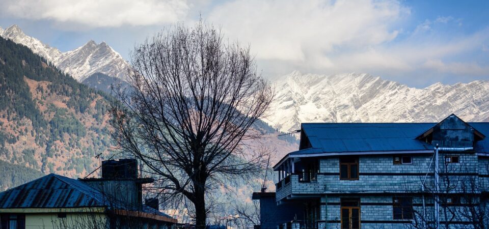 Manali Tour by volvo