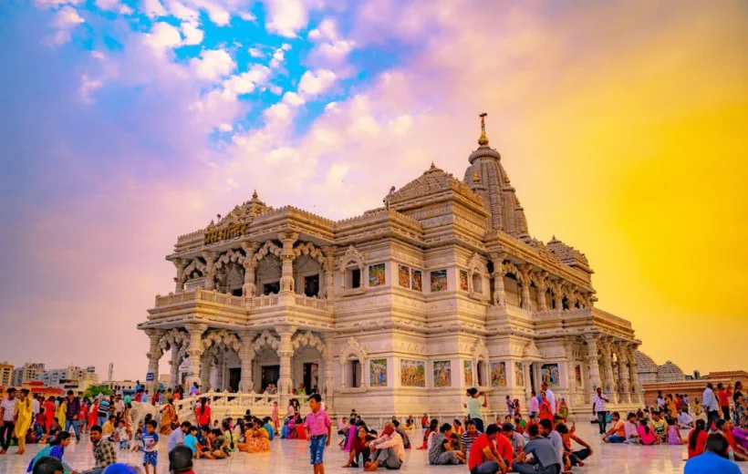 Agra Mathura Vrindavan Tour Package 3N/4D
